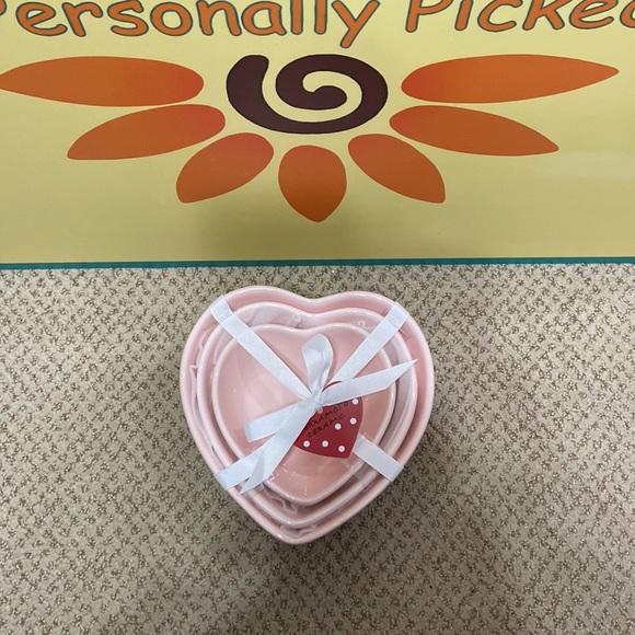 Terramoto Ceramic HEART Shaped Bowls - Picture 6 of 8